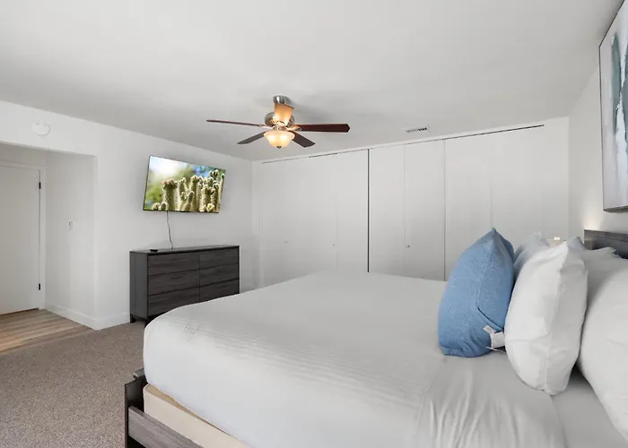 4bd Kierland & Quarters Pool & Palms *