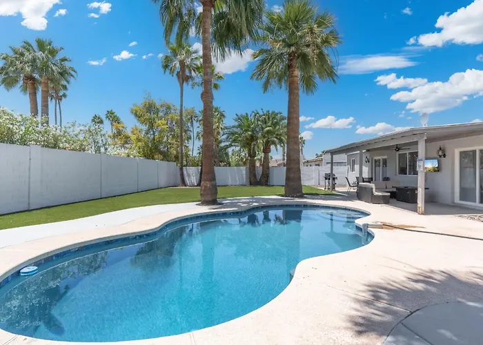 Holiday home 4bd Kierland & Quarters Pool & Palms *