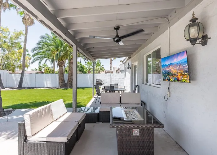 Holiday home 4bd Kierland & Quarters Pool & Palms